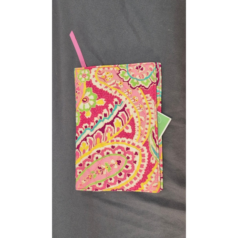 Vera Bradley Paperback Book Cover Capri Melon Pink Paisley Quilted Cotton NWT